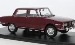 Alfa Romeo 1750 Berlina, dunkelrot, 1968, 1:18, Mitica