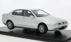 Alfa Romeo 166, silber, 1999, 1:18, Triple 9 Collection