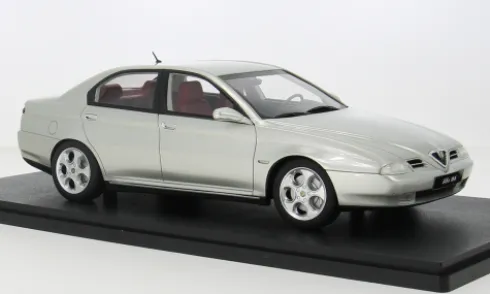 Alfa Romeo 166 Super 3.0, silber, 1998, 1:18, Cult Scale Models