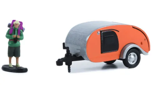 Anhänger Tear Drop Trailer, orange/silber, 1:64, Greenlight