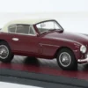 Aston Martin DB2-4 FHC Notchback, dunkelrot/hellbeige, 1955, 1:43, Matrix