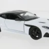 Aston Martin DBS, weiss/schwarz, 1:24, Welly