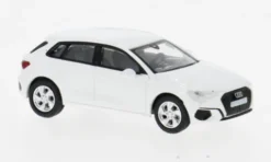 Audi A3 (8Y), weiss, 2022, 1:87, PCX87