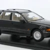 BMW 5er (E39) Touring, schwarz, 1:18, Triple 9 Collection