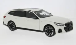 BMW i5 M60, weiss, 2024, 1:18, Minichamps