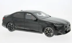 BMW M5 (G90), schwarz, 2024, 1:18, Minichamps