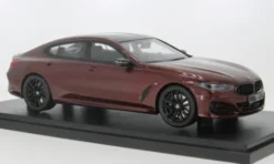 BMW M850i, dunkelrot, 2023, 1:18, Ottomobile