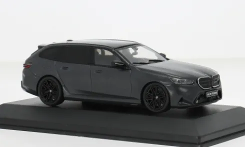 BMW M5 Touring, grau, 2024, 1:43, Solido
