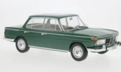 BMW 2000 (Typ 121), dunkelgrün, 1966, 1:18, MCG