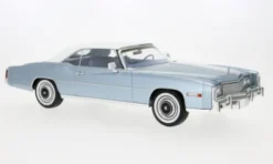 Cadillac Eldorado Convertible, hellblau, 1976, 1:18, MCG