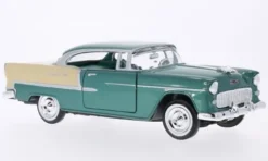 Chevrolet Bel Air Hardtop, grün/beige, 1955, 1:24, Motormax