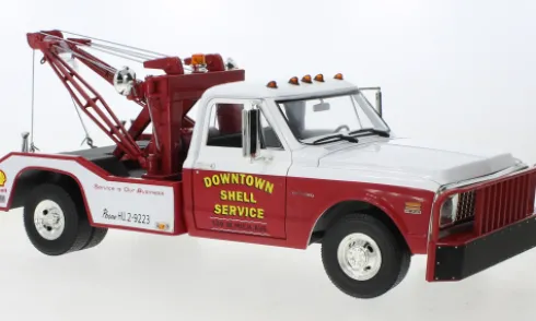 Chevrolet C-30 Dually Wrecker, 1972, Downtown Shell Service, 1:18, Greenlight