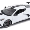 Chevrolet Corvette Stingray (C8), weiss/schwarz, 2020, 1:18, Maisto