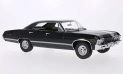 Chevrolet Impala, schwarz, 1967, 1:18, MCG