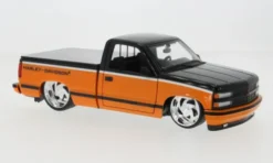 Chevrolet 454 SS Pick-Up, orange/schwarz, 1993, 1:24, Maisto