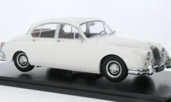Daimler 250 V8, weiss, 1962, 1:18, KK Scale