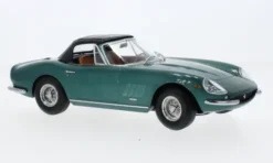 Ferrari 275 GTB/4 NART Spyder, grün, 1967, 1:18, KK Scale