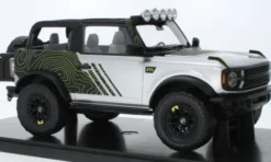 Ford Bronco RTR, silber/Dekor, 2022, 1:18, GT Spirit