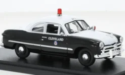 Ford Coupe, 1949, Cleveland Police, 1:43, Greenlight