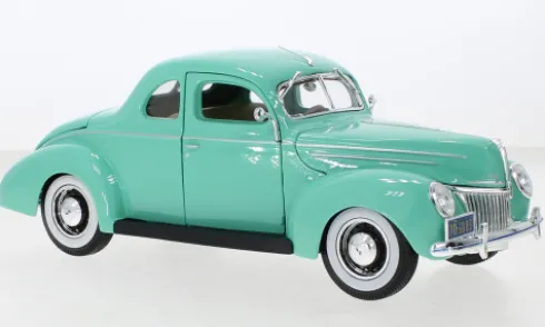 Ford Deluxe Coupe, helltürkis, 1939, 1:18, Maisto