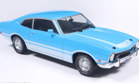 Ford Maverick, hellblau/weiss, 1974, 1:24, WhiteBox