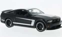 Ford Mustang Boss 302, schwarz/weiss, 1:24, Maisto