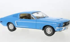 Ford Mustang Fastback, hellblau, 1968, 1:18, Greenlight