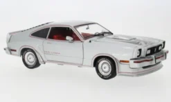 Ford Mustang II King Cobra, silber/rot, 1978, 1:18, Greenlight