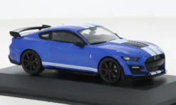 Ford Mustang Shelby GT 500 Fast Track, blau/weiss, 2020, 1:43, Solido