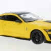 Ford Mustang Shelby GT500, gelb/schwarz, 2020, 1:18, Maisto