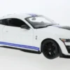 Ford Mustang Shelby GT500, weiss/blau, 2020, 1:18, Maisto