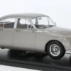 Jaguar MK II 3.8, hellgrau, 1959, 1:18, KK Scale