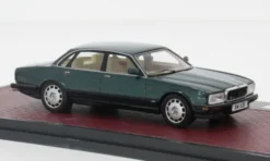Jaguar XJR (XJ40), blau, 1991, 1:43, Matrix