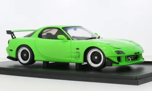 Mazda RX7 (FD3RS), hellgrün, 1994, 1:18, Solido