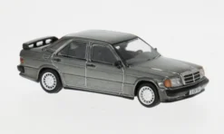 Mercedes 190 E 2.3-16 (W201), dunkelblau, 1:64, Tarmac Works