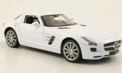 Mercedes SLS AMG (C197), weiss, 1:24, Welly