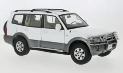 Mitsubishi Pajero V73, weiss, 1:18, Sun Star