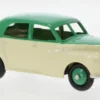 Morris Oxford Saloon, grün/hellbeige, Dinky Toys / DeAgostini
