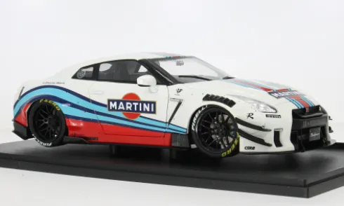 Nissan GT-R, Martini, 1:18, Solido