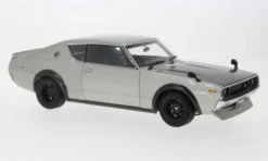 Nissan Skyline 2000 GT-R (KPGC110), silber, 1:18, AUTOart