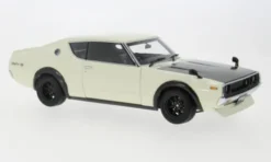 Nissan Skyline 2000 GT-R (KPGC110), weiss/carbon, 1:18, AUTOart