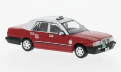 Nissan Y31, rot/weiss, 1:64, Tiny