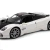 Pagani Utopia, weiss/schwarz, 1:24, Welly