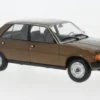 Peugeot 305, braun, 1977, 1:24, WhiteBox
