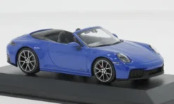 Porsche 911 Carrera GTS Cabriolet, blau, 2024, 1:43, Minichamps