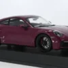 Porsche 911 (992) Carrera 4 GTS, violett, 2020, 1:18, Minichamps