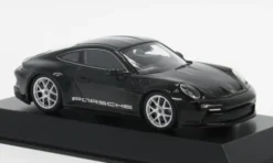 Porsche 911 (992) S/T, schwarz, 1:43, I-Minichamps