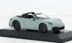 Porsche 911 (991) Targa 4 GTS, grün, 2024, 1:43, Minichamps