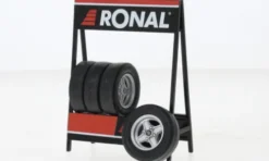- Räderset: Ronal X Pack, silber, 1:18, IXO