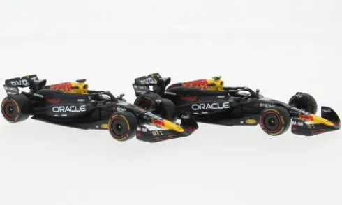 Red Bull 2er-Set: RB20, 2024, M.Verstappen/S.Perez, 1:43, Bburago